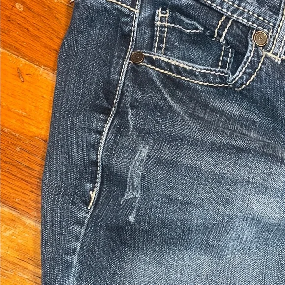 Maurices Women's Blue Jeans - Picture 3 of 7